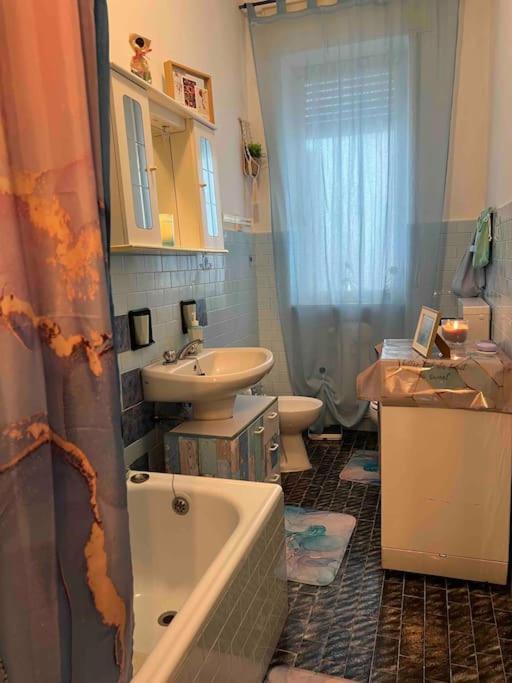 Vicino A Tutto Bed & Breakfast Vercelli Eksteriør bilde